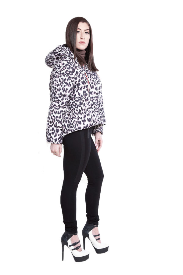 leopard printed puffy coat- side