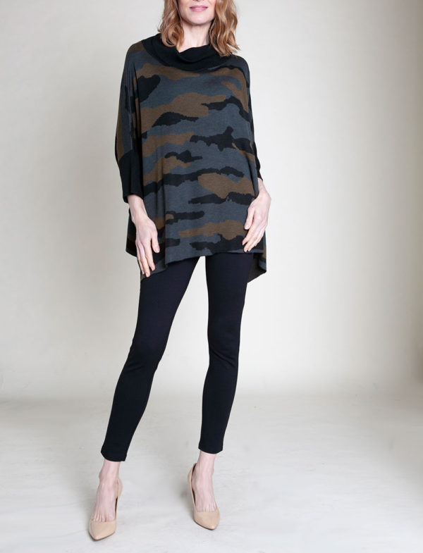CAMOUFLAGE PRINTED OVERSIZED KNIT SWEATER- FRONT