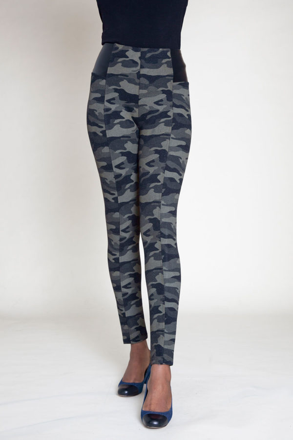 OLIVE CAMOUFLAGE PRINTED JEGGINGS- FRONT