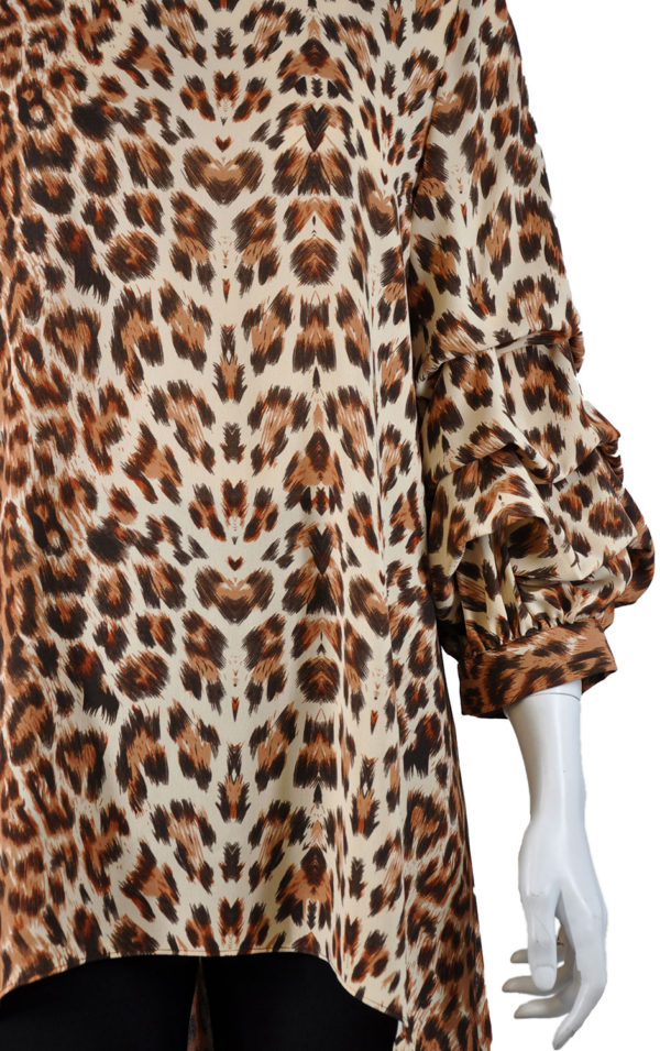 CAMEL CHEETAH PRINTED HIGH LOW TOP WITH RUFFLE SLEEVES
