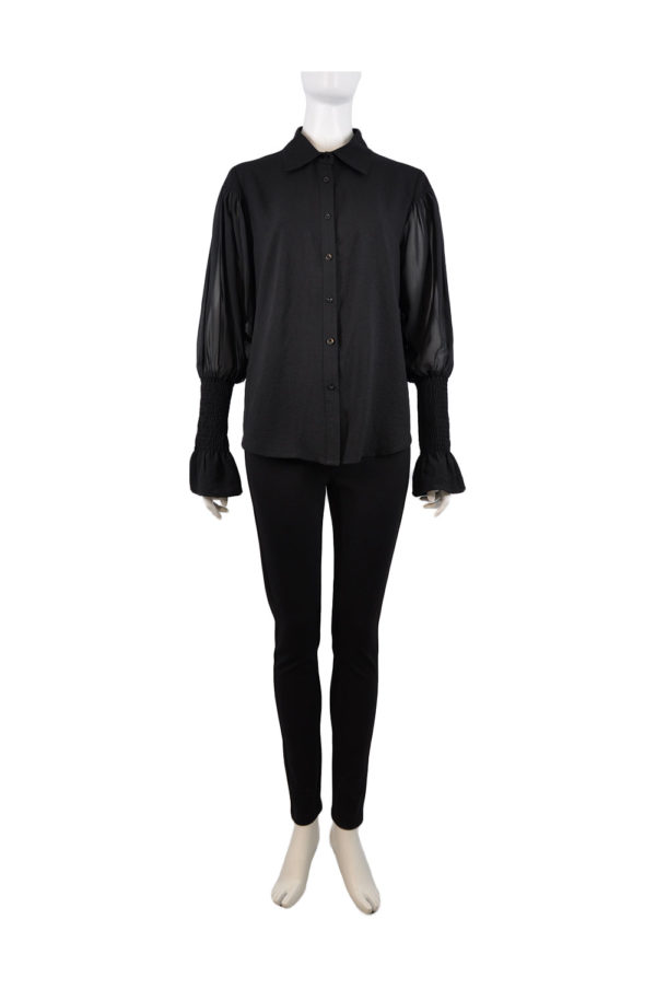 BLACK BLOUSE WITH SMOCK SLEEVE DETAIL