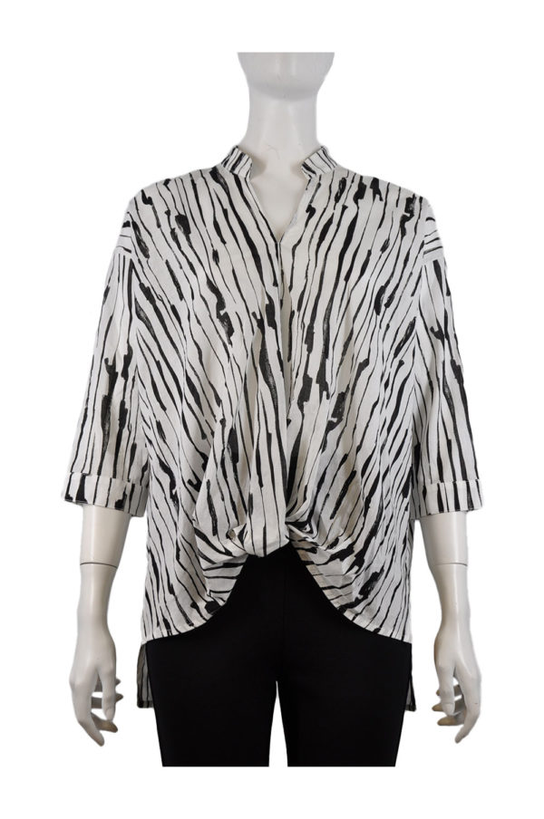 BLACK AND WHITE KNOT FRONT V NECK TOP